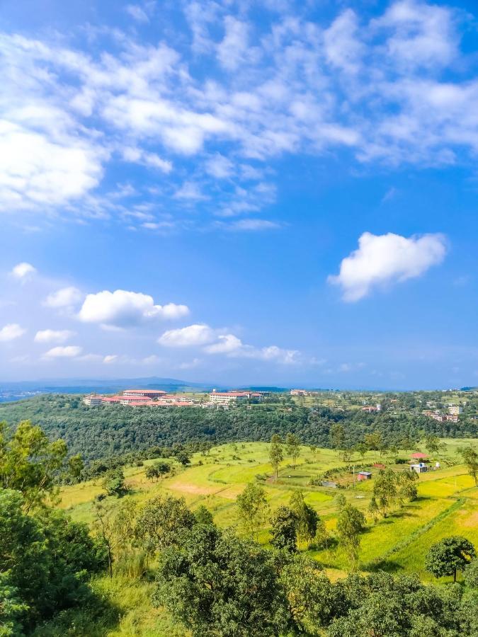 Anand Valley Hotel Panhāla エクステリア 写真