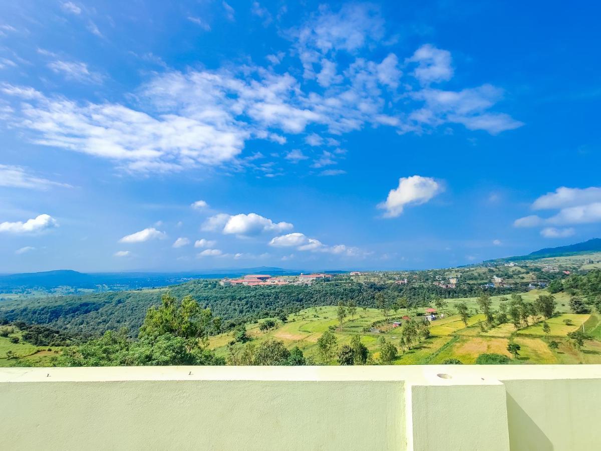 Anand Valley Hotel Panhāla エクステリア 写真