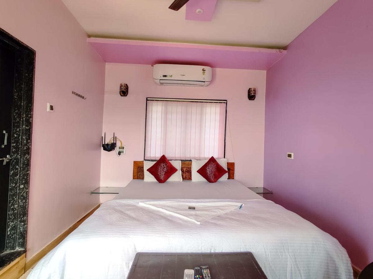 Anand Valley Hotel Panhāla エクステリア 写真